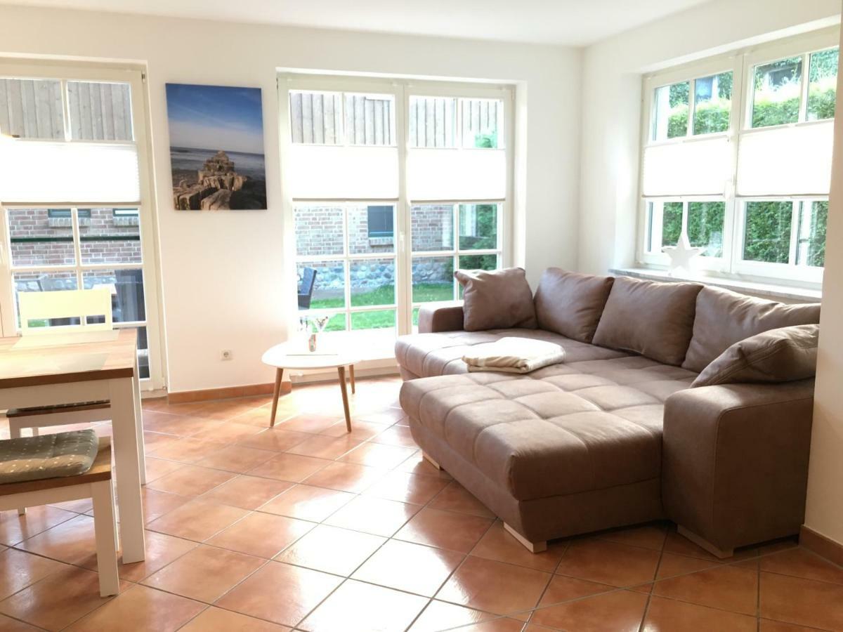 Haus Hugo Zingstアパートメント エクステリア 写真