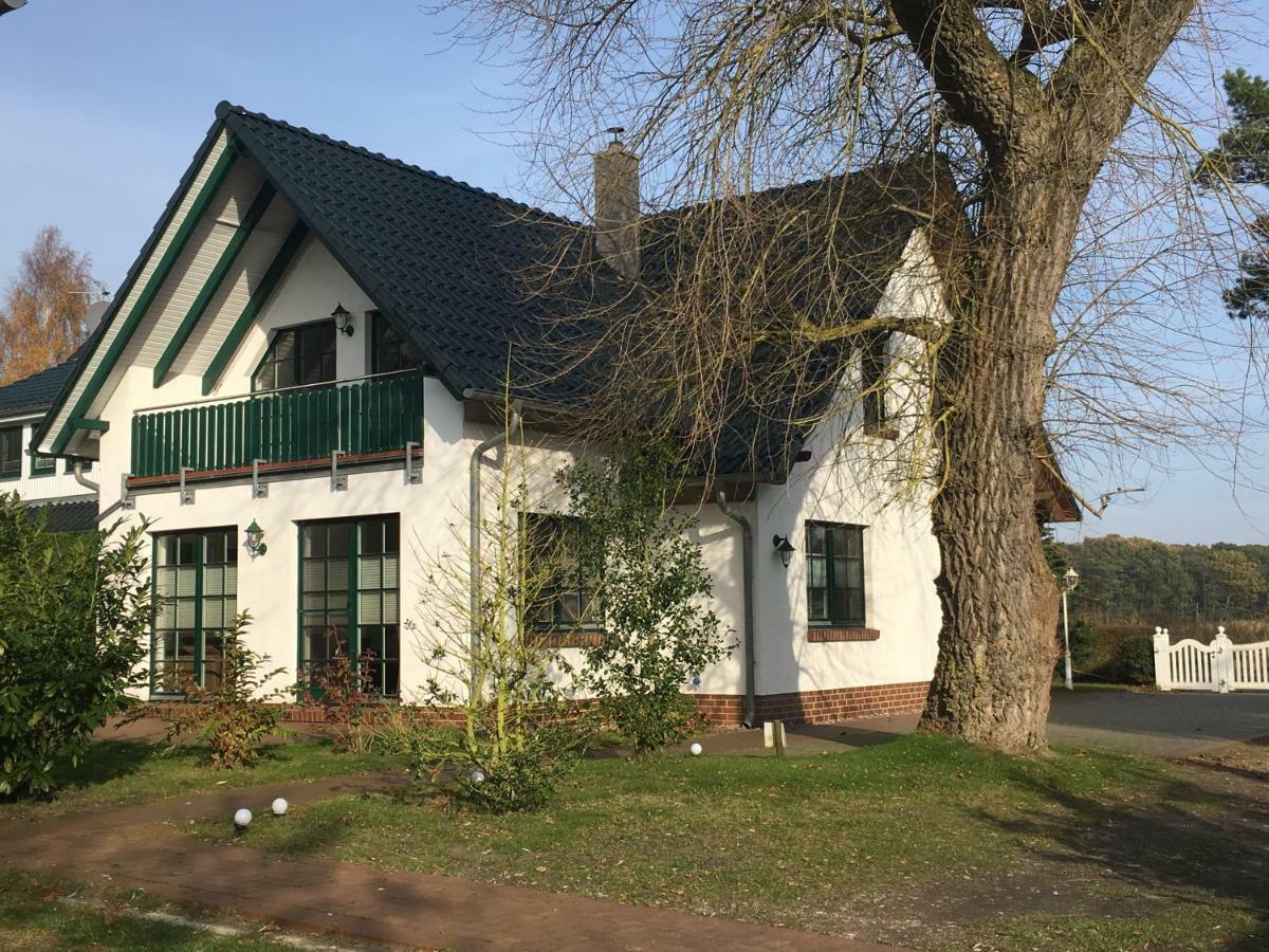 Haus Hugo Zingstアパートメント エクステリア 写真