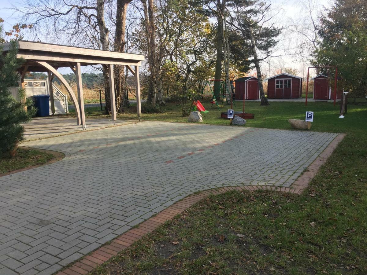 Haus Hugo Zingstアパートメント エクステリア 写真